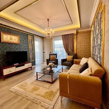 Luxury 2 1 ألانيا