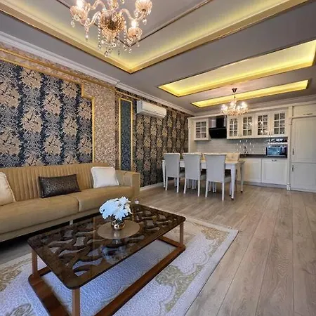 Luxury 2 1 Apartament